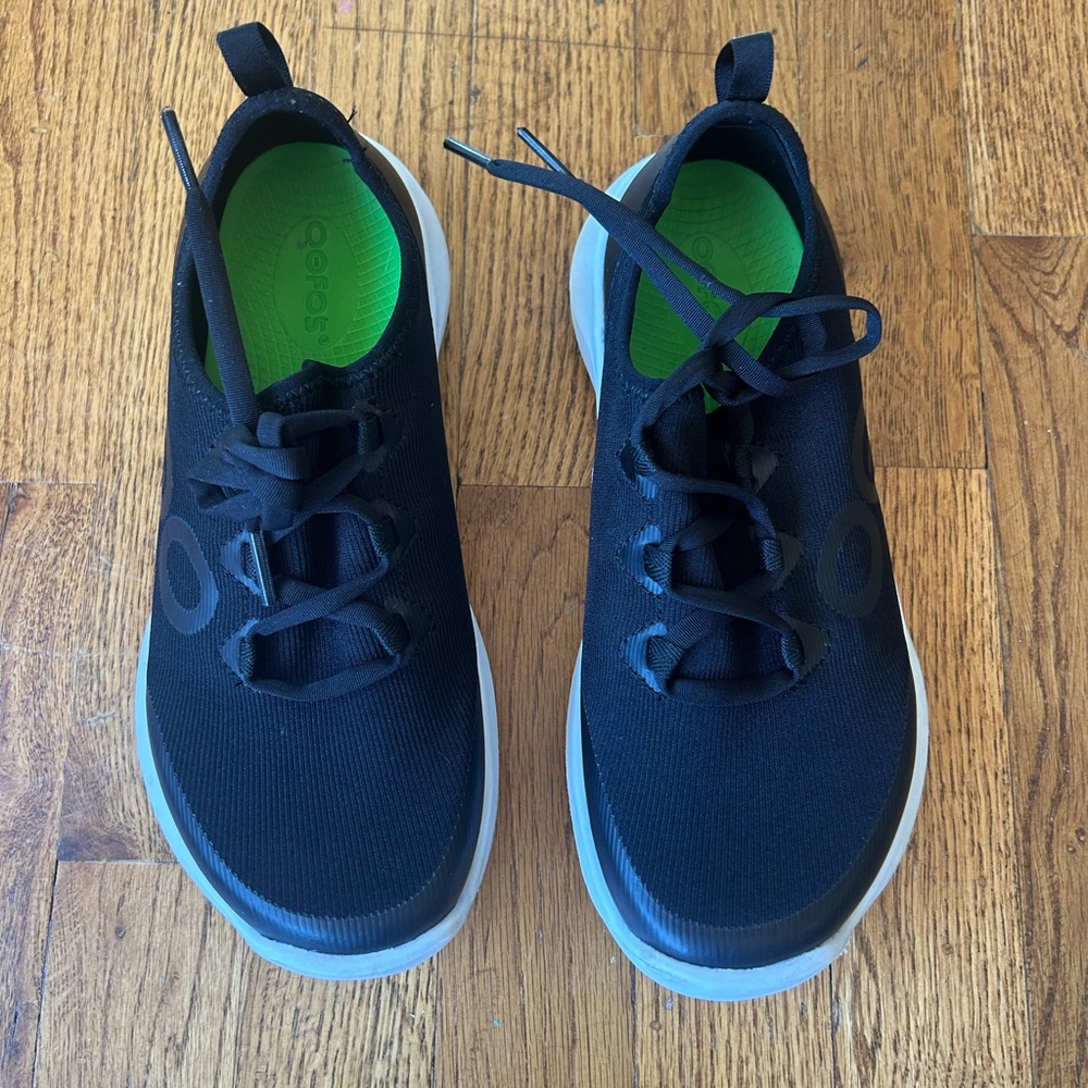 Oofos Sport Sneaker